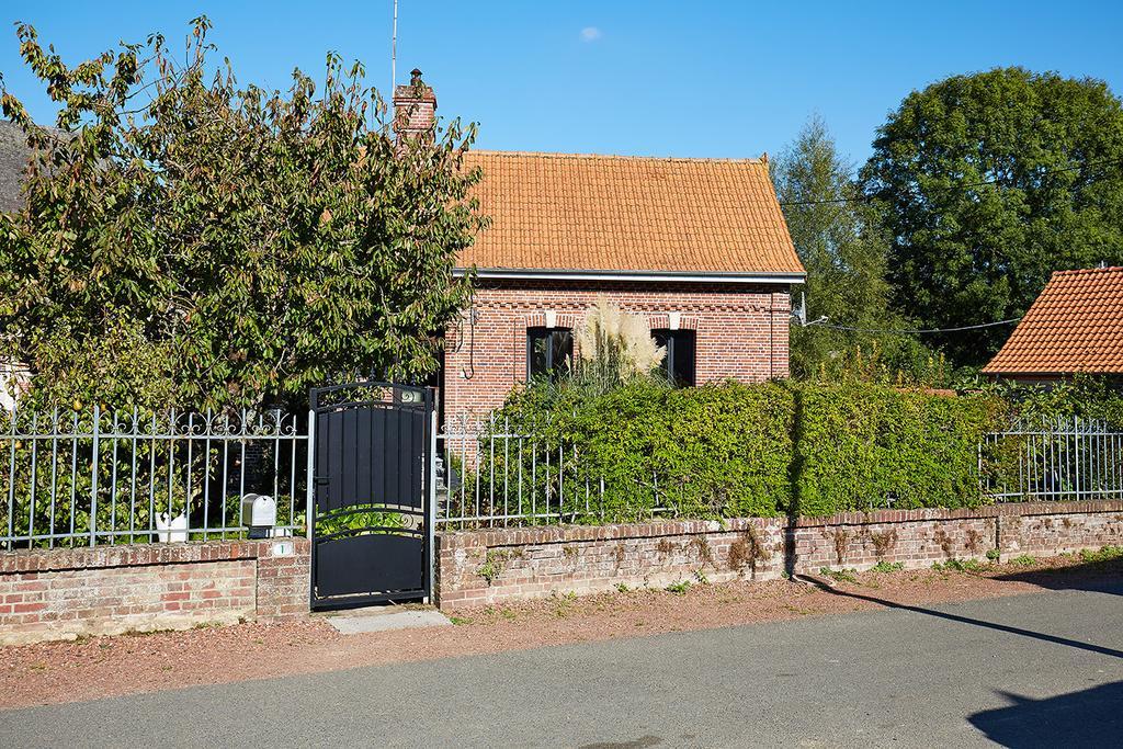 Les Gites De L'Yeres Cuverville-sur-Yeres ภายนอก รูปภาพ
